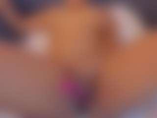 Live cam show with Hanna Cupper - Strip Toys on Camsoda