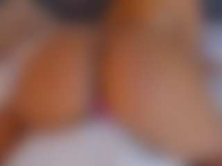 Hanna Cupper's Live Sex Cam Show
