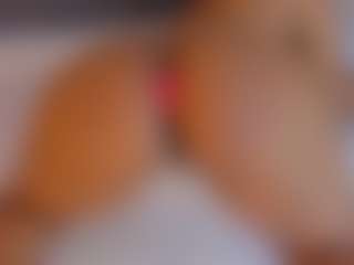 Hanna Cupper's Live Sex Cam Show