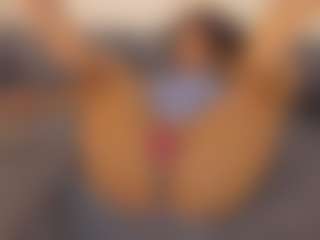 Hanna Cupper's Live Sex Cam Show