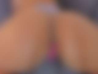 Hanna Cupper's Live Sex Cam Show