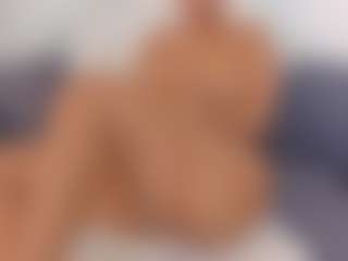 Hanna Cupper's Live Sex Cam Show