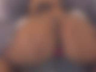 Hanna Cupper's Live Sex Cam Show