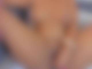 Hanna Cupper's Live Sex Cam Show