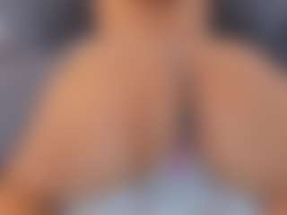 Hanna Cupper's Live Sex Cam Show