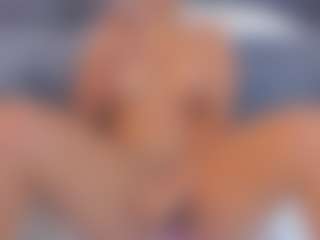 Hanna Cupper's Live Sex Cam Show