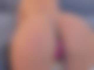 Hanna Cupper's Live Sex Cam Show