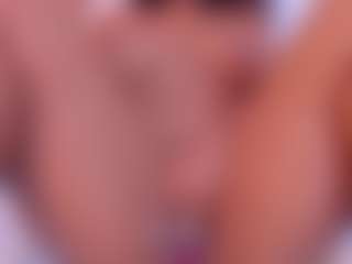 Live cam show with Hanna Cupper - Bedroom Latina on Uber Horny | colombia