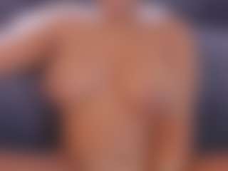 Hanna Cupper's Live Sex Cam Show