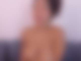 Live cam show with Hanna Cupper - Big Tits on CamwithHer