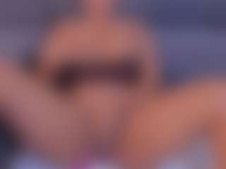 Hanna Cupper's Live Sex Cam Show