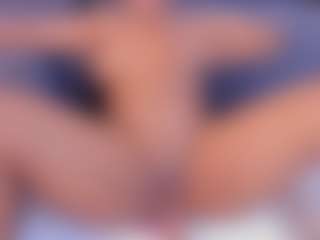 Hanna Cupper's Live Sex Cam Show