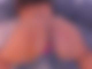 Hanna Cupper's Live Sex Cam Show