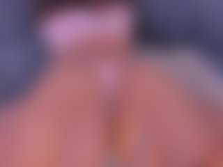 Hanna Cupper's Live Sex Cam Show