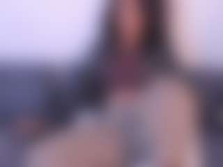 Live cam show with Hanna Cupper - Bedroom Big Tits on Hubzter Live