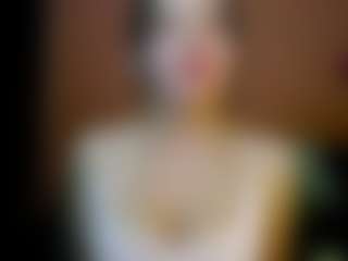 Live cam show with paulinadelatorre - Athletic on live.xbliss.ai
