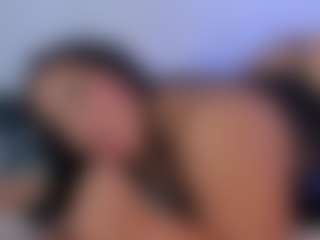 Camila Adams's Live Sex Cam Show