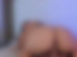 Camila Adams's Live Sex Cam Show