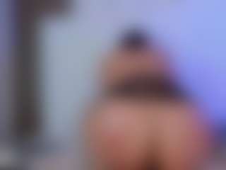 Camila Adams's Live Sex Cam Show