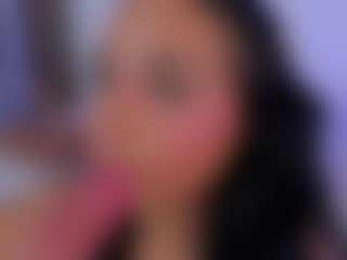 Live cam show with Camila Adams - Squirt on SinfulBabes
