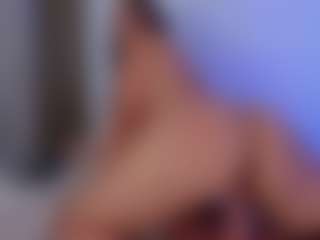Camila Adams's Live Sex Cam Show