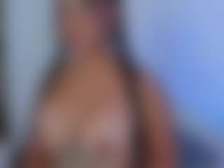 Camila Adams's Live Sex Cam Show