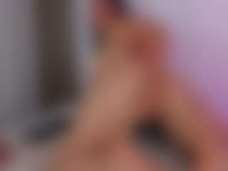 Live cam show with Camila Adams - Pornstar Bedroom on Fling VIP Chat