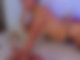 Camila Adams's Live Sex Cam Show