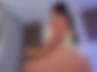 Live cam show with Camila Adams - BBW on xplaylive.com