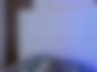 Live cam show with Camila Adams - Ebony Teen (18+) on AdultVida.com