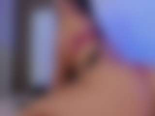 Live cam show with Camila Adams - Ebony Teen (18+) on Fling VIP Chat
