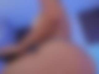 Camila Adams's Live Sex Cam Show