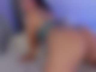 Camila Adams's Live Sex Cam Show