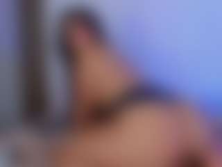 Camila Adams's Live Sex Cam Show
