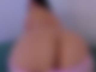 Camila Adams's Live Sex Cam Show