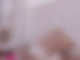 Live cam show with Camila Adams - Handjob on CSO-WL