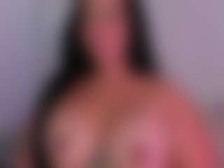 Live cam show with Camila Adams - Drinking on Camsoda