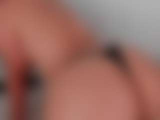 Camila Adams's Live Sex Cam Show