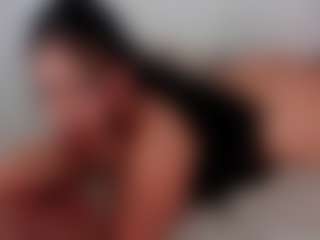 Camila Adams's Live Sex Cam Show