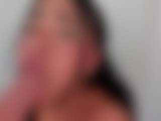 Camila Adams's Live Sex Cam Show