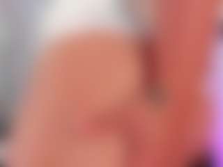 Camila Adams's Live Sex Cam Show