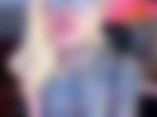 Live cam show with musedreams - Shaved Pussy on Gym Cam Girls