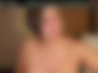 Live cam show with IzzyRaven - Smoking on liverealitysex.com