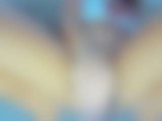 Live cam show with Brianna J - Little on SquirtSoMuch
