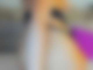 Live cam show with Brianna J - Ride on livesuperchat.net
