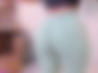 Live cam show with MSS NATALY - Lush MILF on dropp.cam