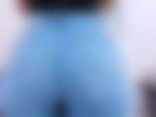 MSS NATALY MILF webcam performer live streaming
