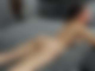 Live cam show with Dyanne18 - Interactivetoy on Pornisteam.com