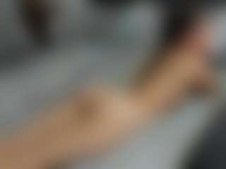Live cam show with Dyanne18 - Smoke on livesuperchat.net