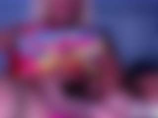 musclemama4u's Live Sex Cam Show